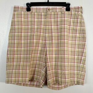 Roundtree & Yorke Gold Label Plaid Shorts Men’s 36 Tan Beige Flat Front EUC